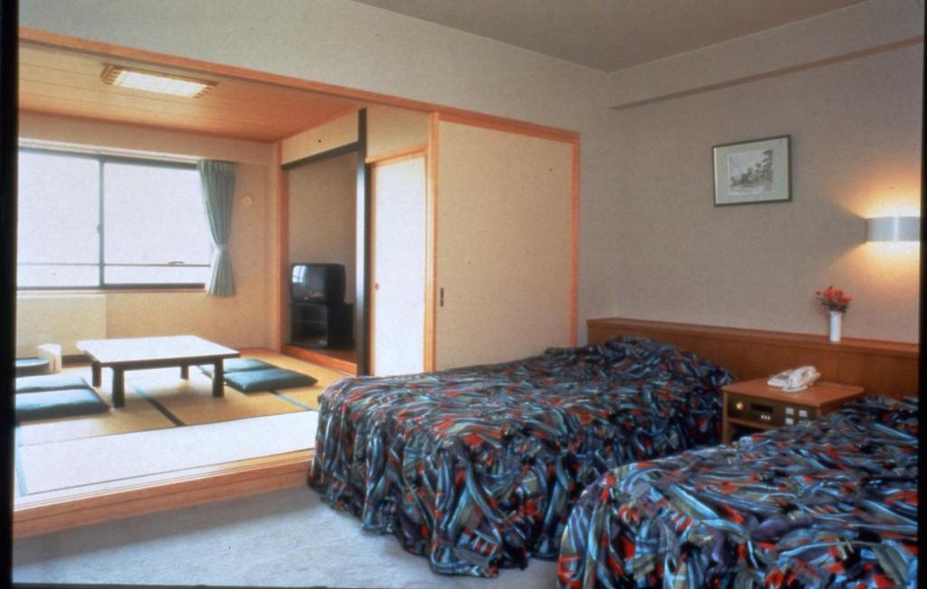 Hotel Selan Яманоуті Номер фото